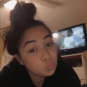 Meet your Posher, Angilee